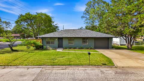 Photo of 609 Magnolia ST, Bastrop, TX 78602 (MLS # 8034481)