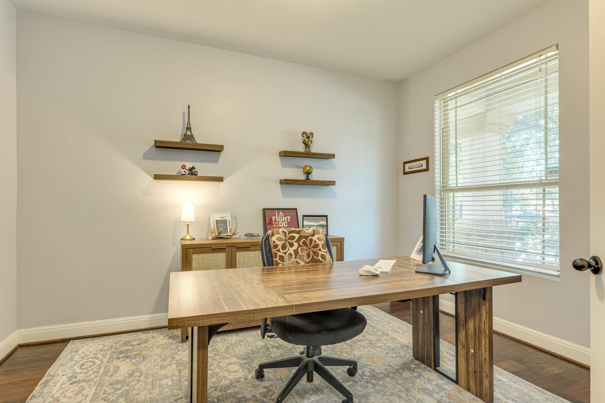 1318 Clark Brothers DR