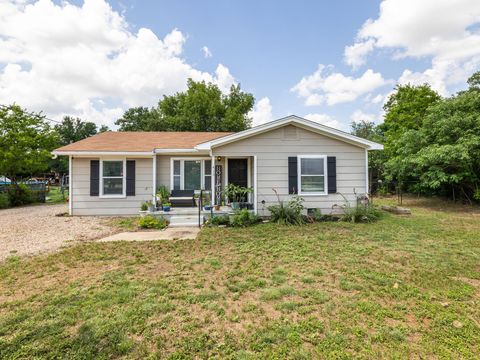 415 Brooks Mill RD Bertram TX 78605