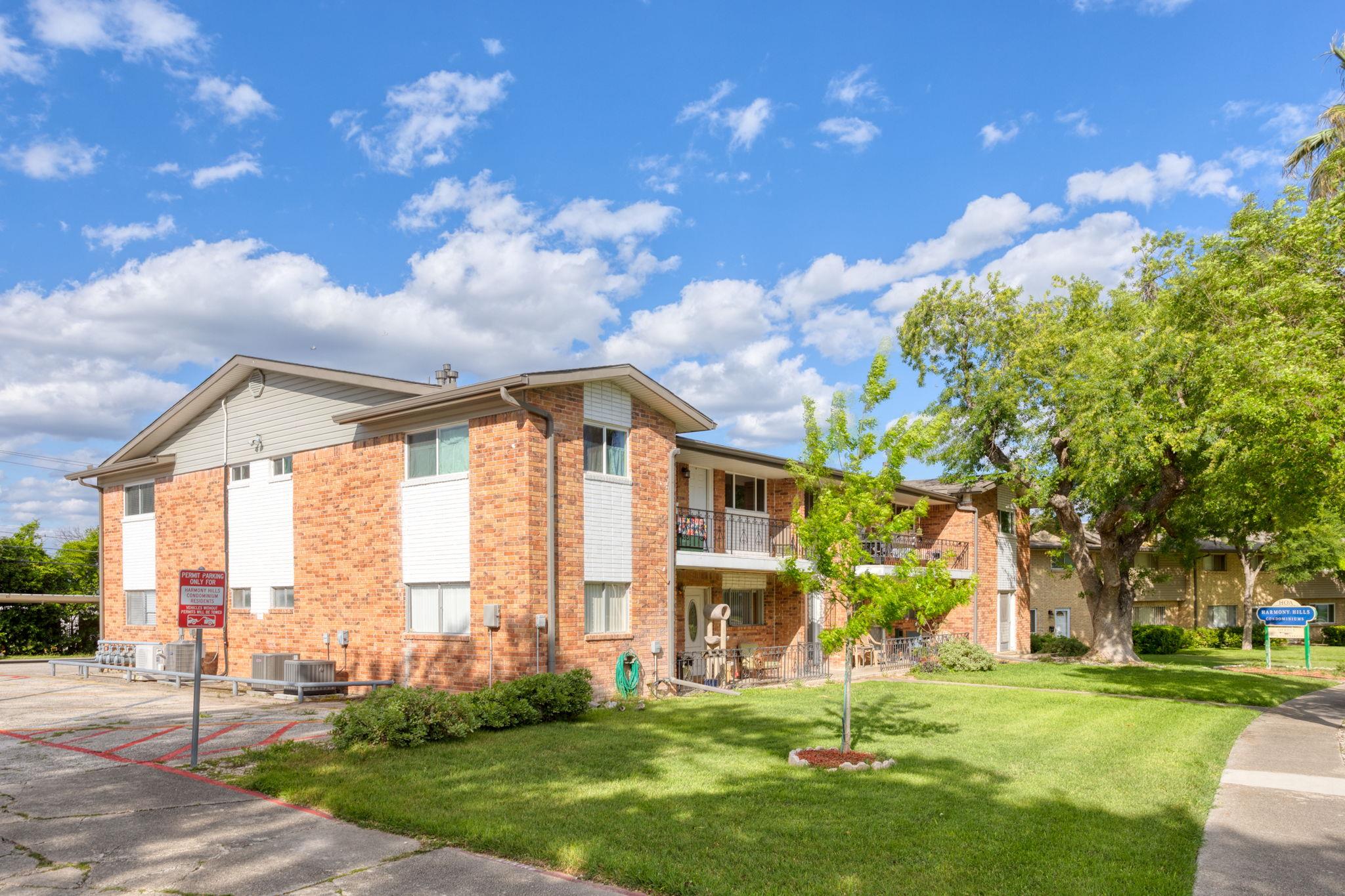 201 W Silver Sands DR 8