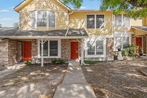 Photo of 11901 Swearingen DR #110, Austin, TX 78758 (MLS # 7192842)