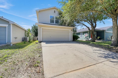 Photo of 7433 Aspen Brook DR, Austin, TX 78744 (MLS # 5996601)