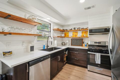 Tiny photo for 6914 Pondsdale LN, Austin, TX 78724 (MLS # 9876781)