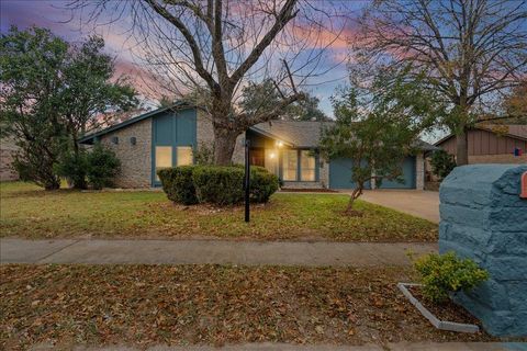 1314 Warrington DR Austin TX 78753