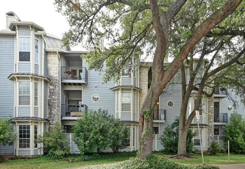 Photo of 3111 Tom Green ST #203, Austin, TX 78705 (MLS # 9787369)