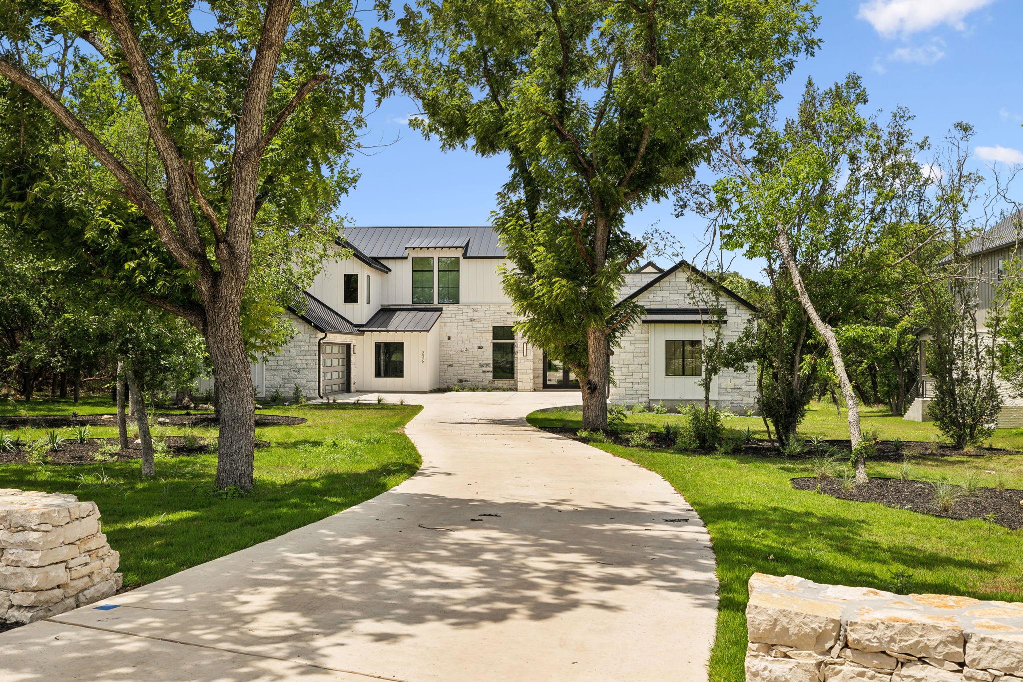 236 Riverfront DR