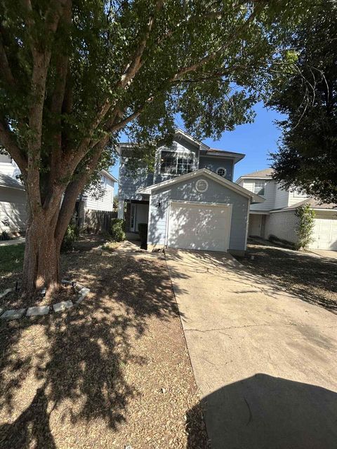 1512 Parkfield CIR Round Rock TX 78664