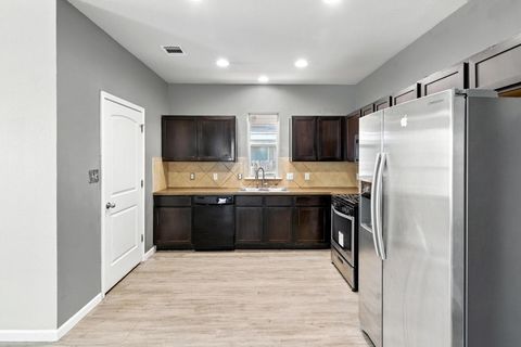 Tiny photo for 4530 Kind WAY, Austin, TX 78725 (MLS # 9716399)