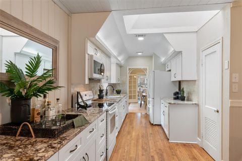 Tiny photo for 2206 Newfield LN, Austin, TX 78703 (MLS # 9564436)