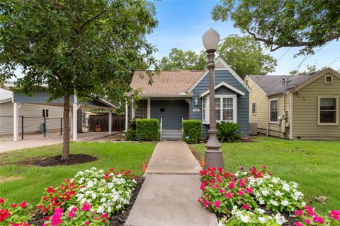 Tiny photo for 2206 Newfield LN, Austin, TX 78703 (MLS # 9564436)