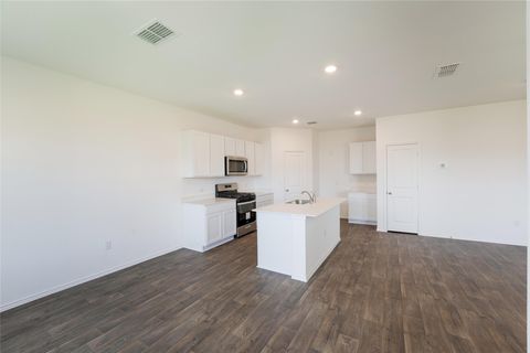 Tiny photo for 12207 Douglas Fir CIR, Mustang Ridge, TX 78610 (MLS # 1090027)