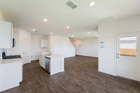 Tiny photo for 12207 Douglas Fir CIR, Mustang Ridge, TX 78610 (MLS # 1090027)