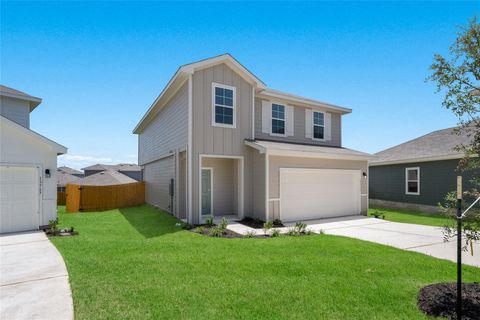 Tiny photo for 12207 Douglas Fir CIR, Mustang Ridge, TX 78610 (MLS # 1090027)