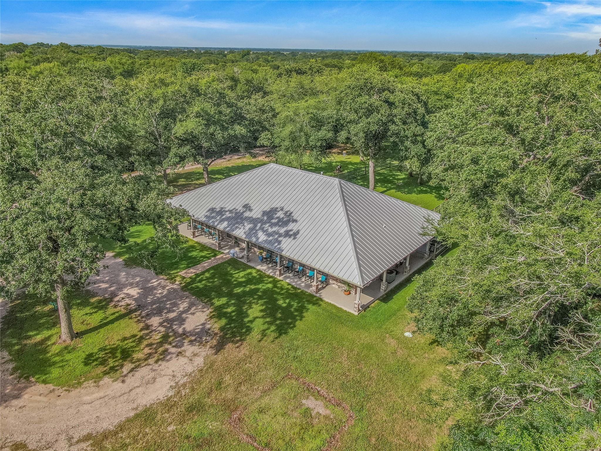 10250 Dogwood TRL