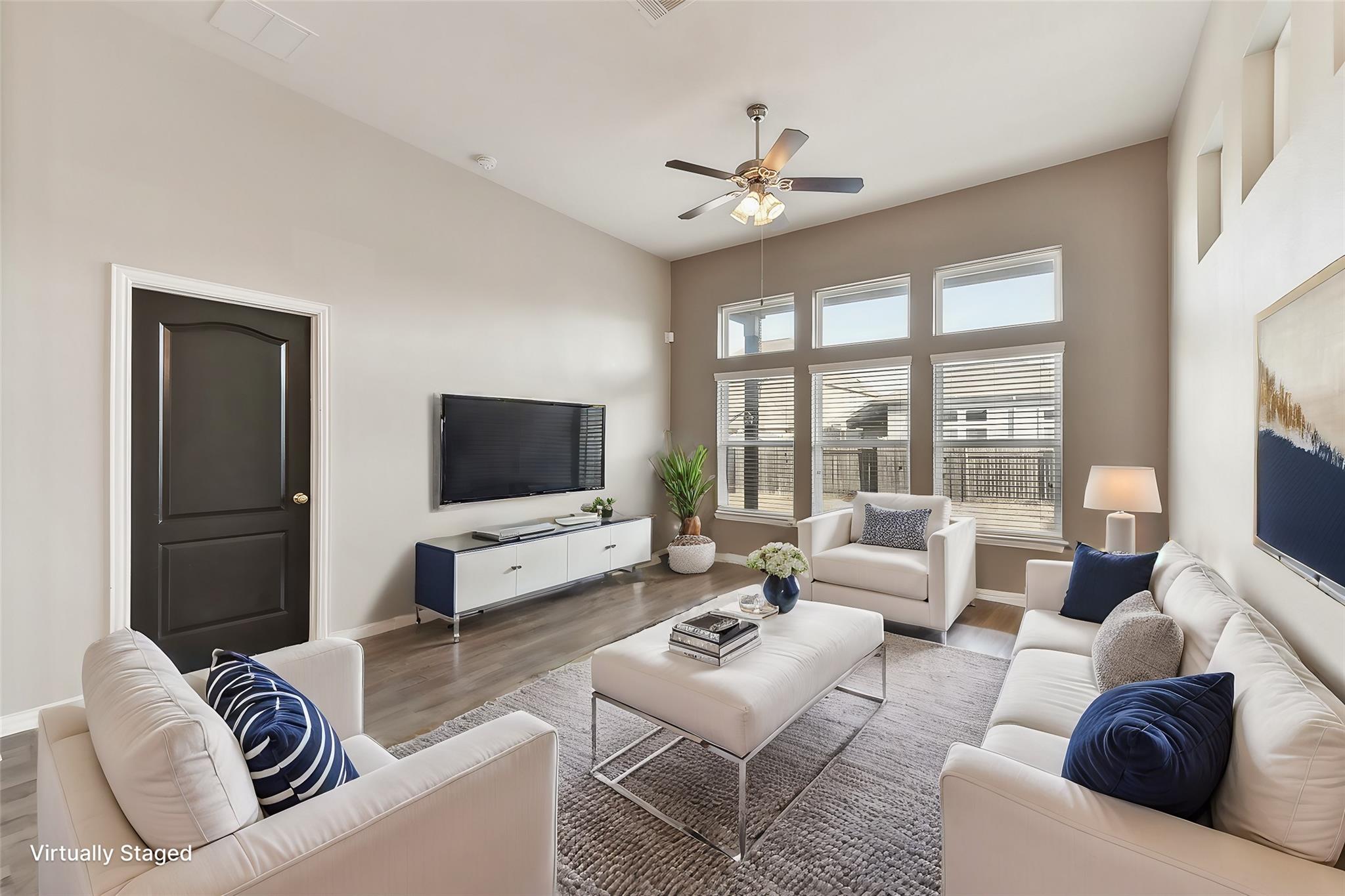 225 Shirley DR