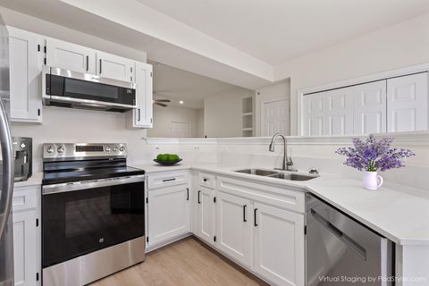 Photo of 2320 Gracy Farms LN #434, Austin, TX 78758 (MLS # 4782211)