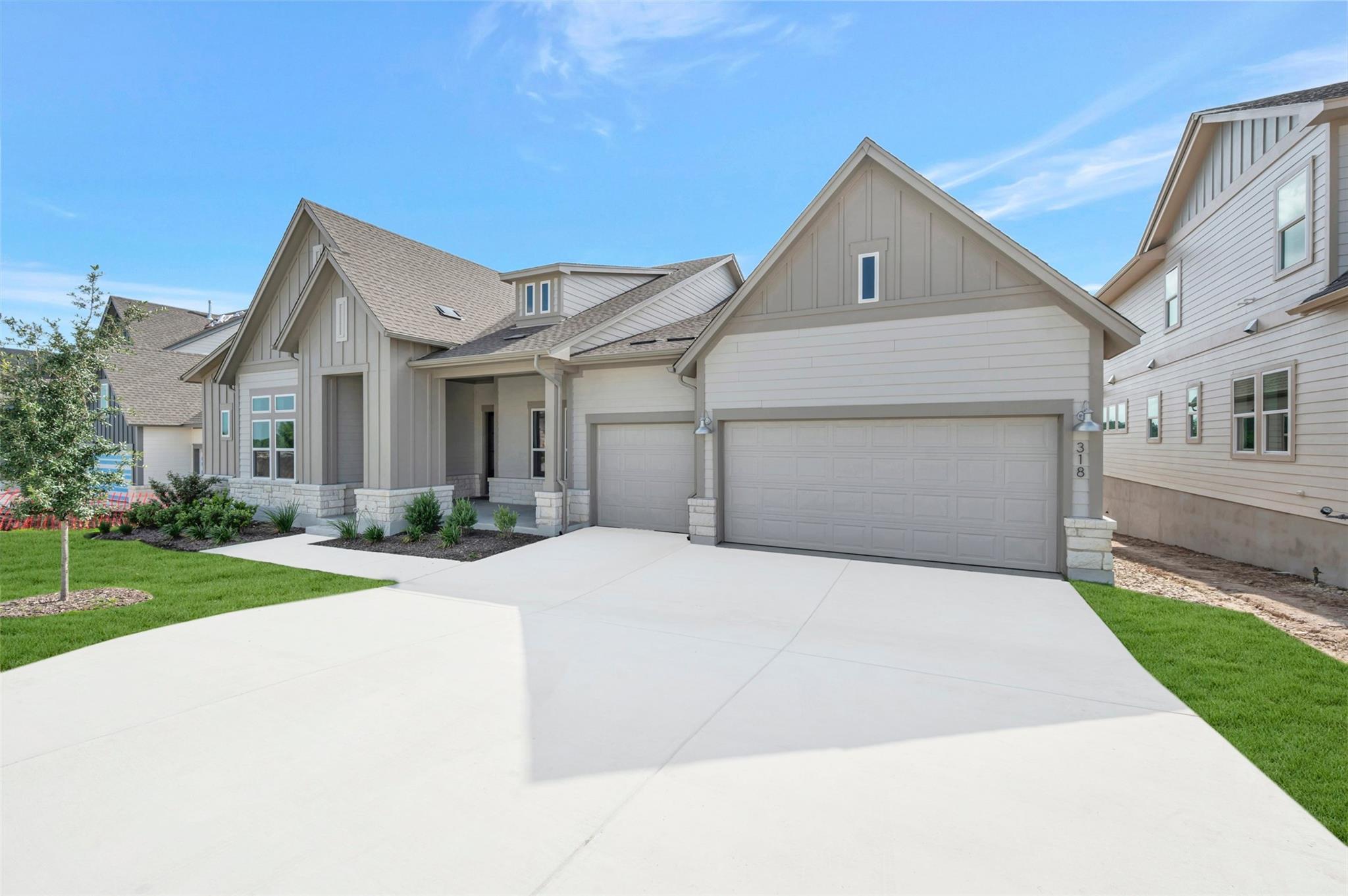 318 Silver Sage CT