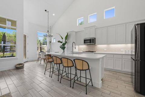 Tiny photo for 101 Cartwheel BND #52, Austin, TX 78738 (MLS # 9968472)