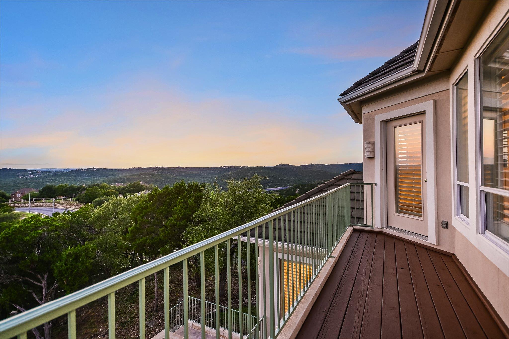 4501 Golf Vista DR
