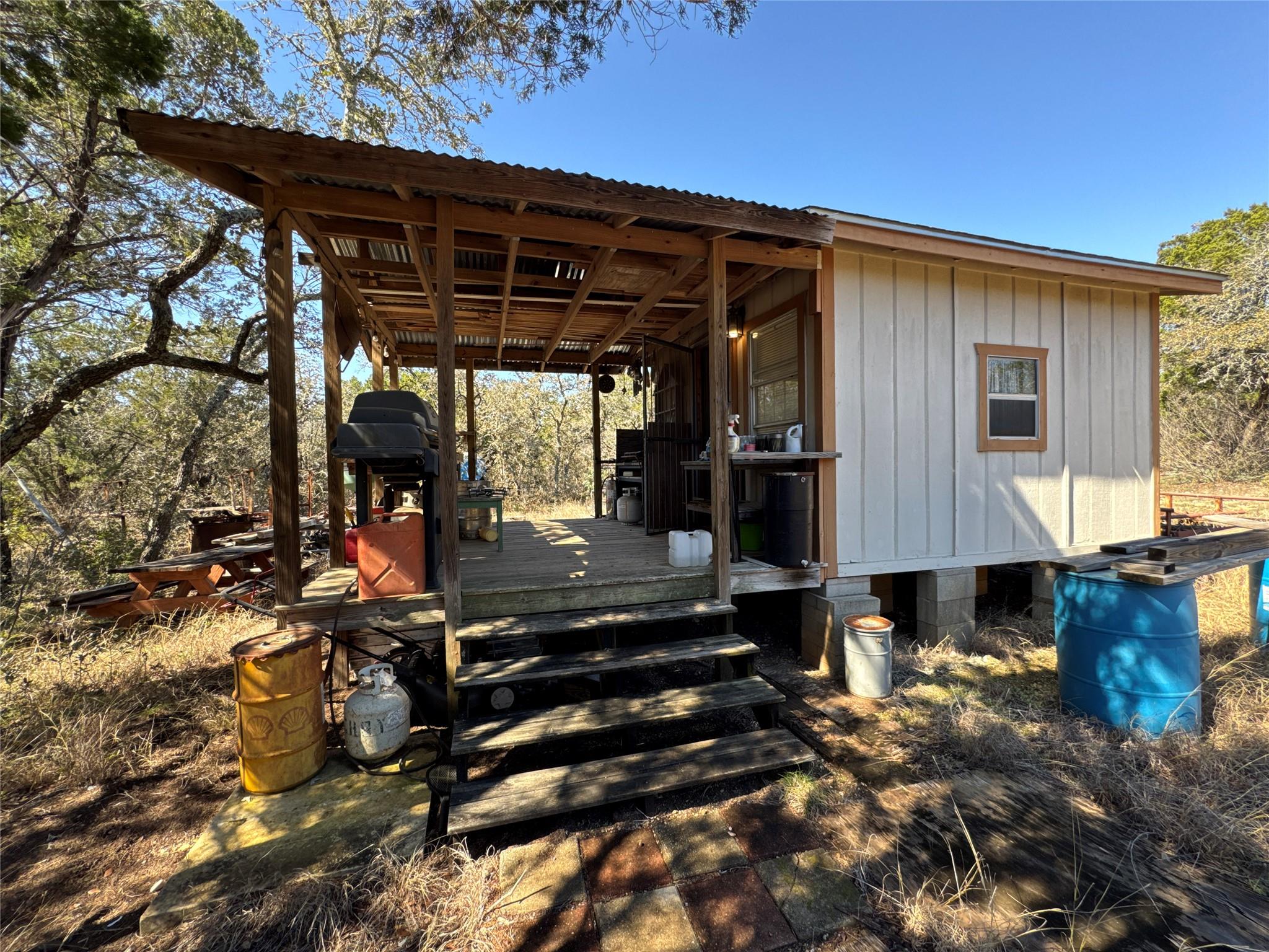 000 Mesa Verde DR