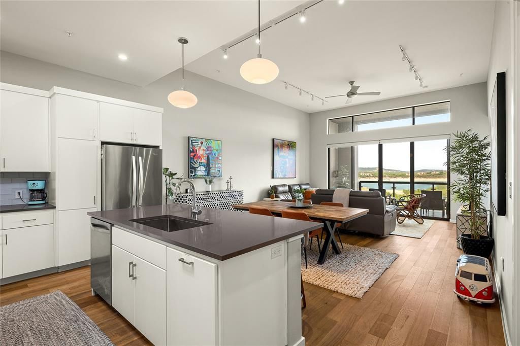 Photo for 5921 Hiline RD #2404, Austin, TX 78734 (MLS # 7950764)