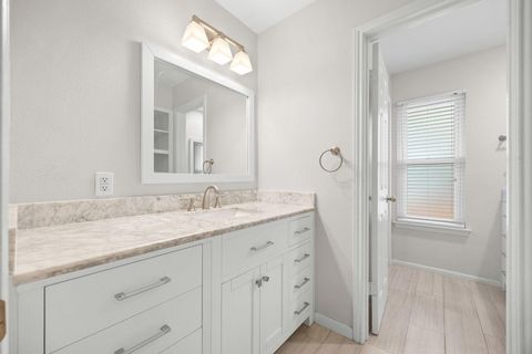 Tiny photo for 11204 Deadoak LN, Austin, TX 78759 (MLS # 2662456)