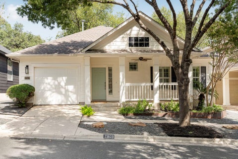 Photo of 2809 Kinney Oaks CT, Austin, TX 78704 (MLS # 4729441)