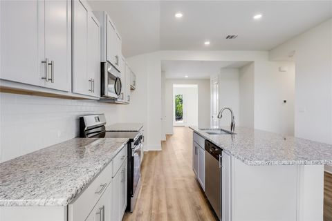 Tiny photo for 4500 Silverhill DR, Lago Vista, TX 78645 (MLS # 4869464)