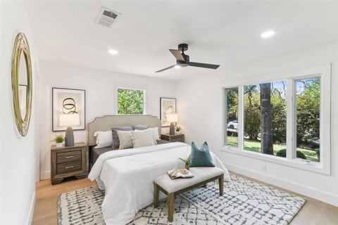Tiny photo for 2322 Westoak DR, Austin, TX 78704 (MLS # 5783259)