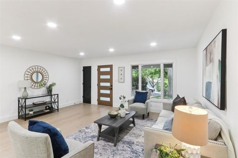 Tiny photo for 2322 Westoak DR, Austin, TX 78704 (MLS # 5783259)