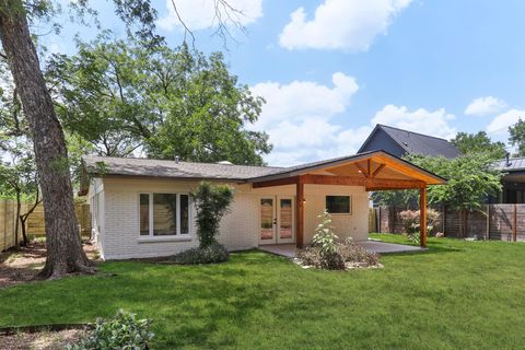 Tiny photo for 2322 Westoak DR, Austin, TX 78704 (MLS # 5783259)