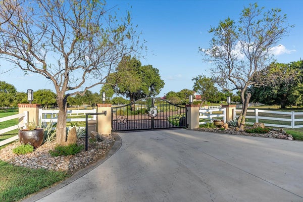 409 HANEY TRCE, HORSESHOE BAY, TX 78657 - Image f5778560f0358029bcccea69261f6550/787312111