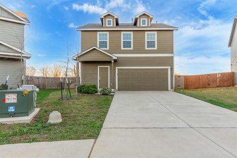 385 Soapstone PASS Maxwell TX 78656