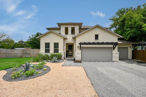 Photo of 913 Presa Arriba RD, Austin, TX 78733 (MLS # 6680186)