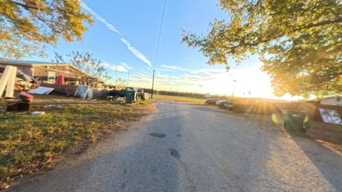 A home in Smithville