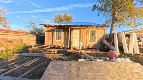 A home in Smithville