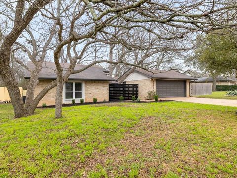 8205 Alabama DR Austin TX 78745