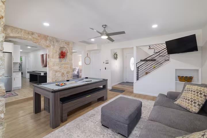 17708 Cherry LN
