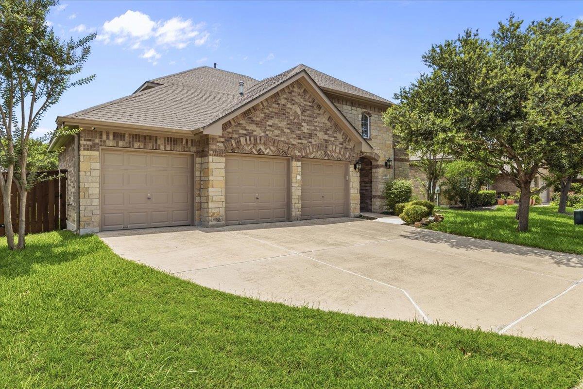 13812 Long Shadow DR