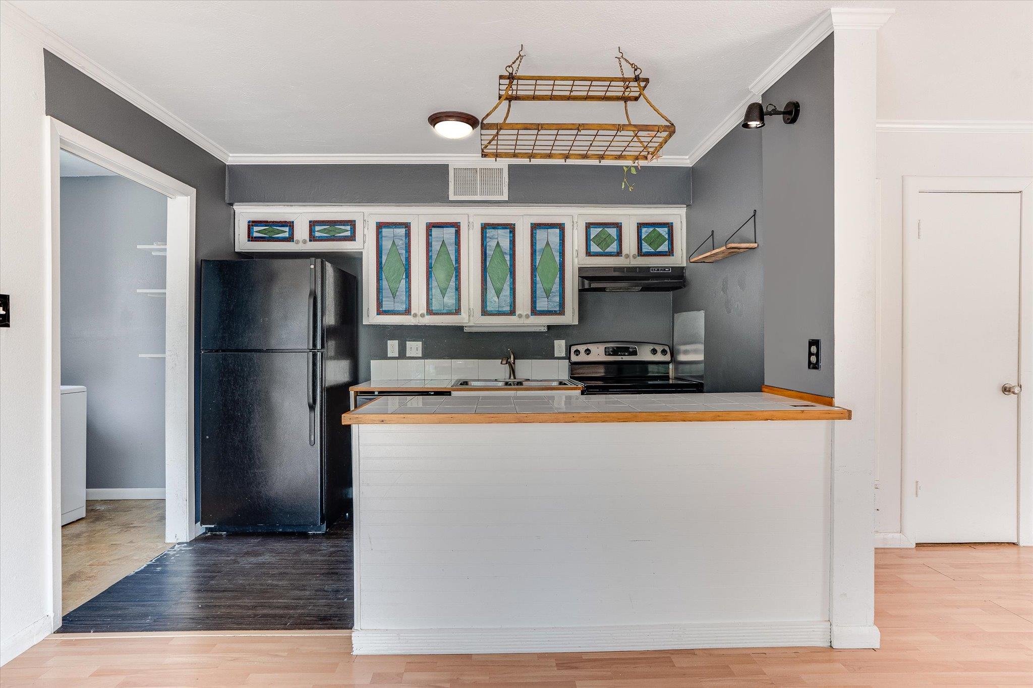 Austin, Texas 78704, United States, ,Residential,Active,145842