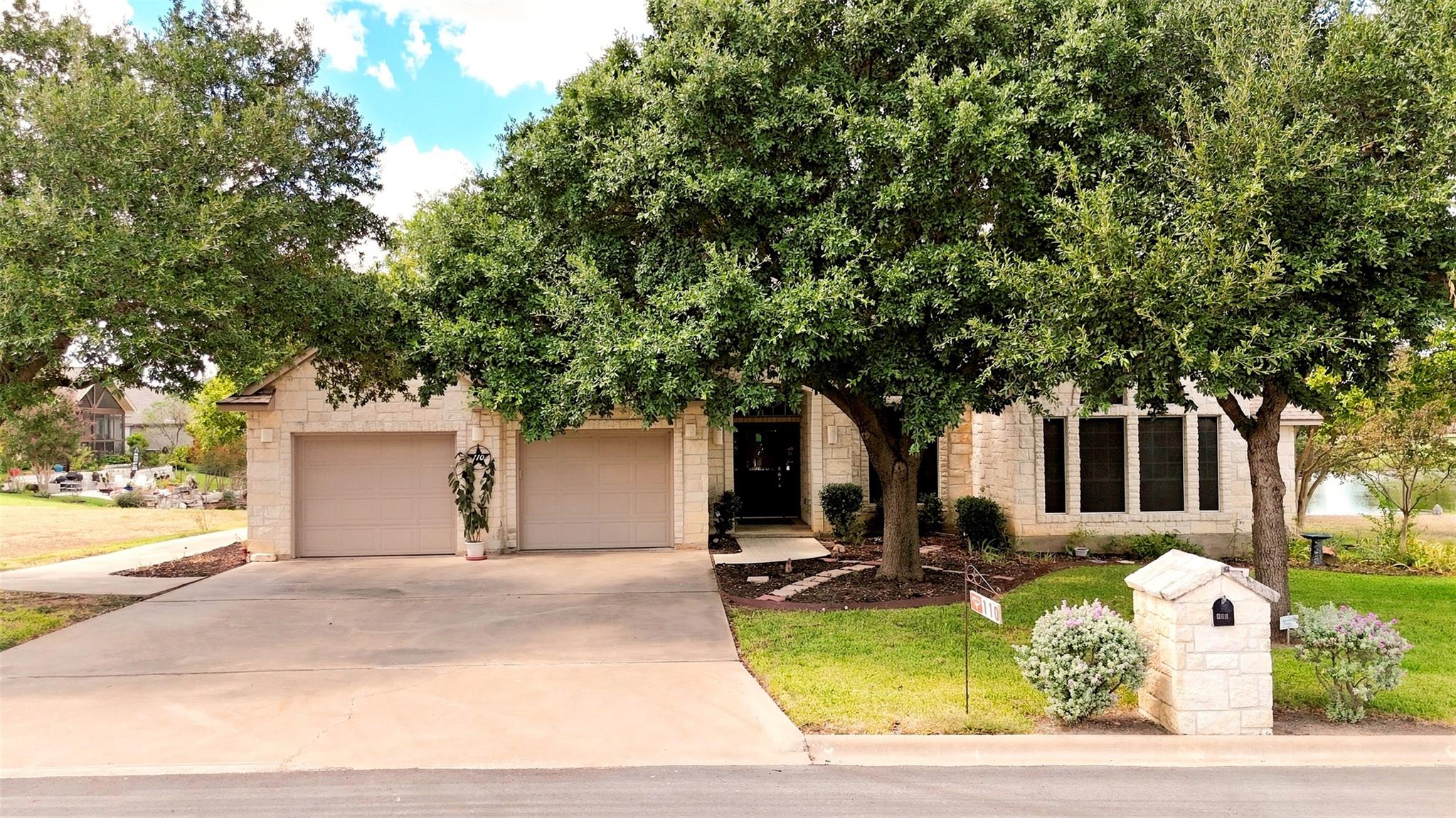 110 Dog Leg ST