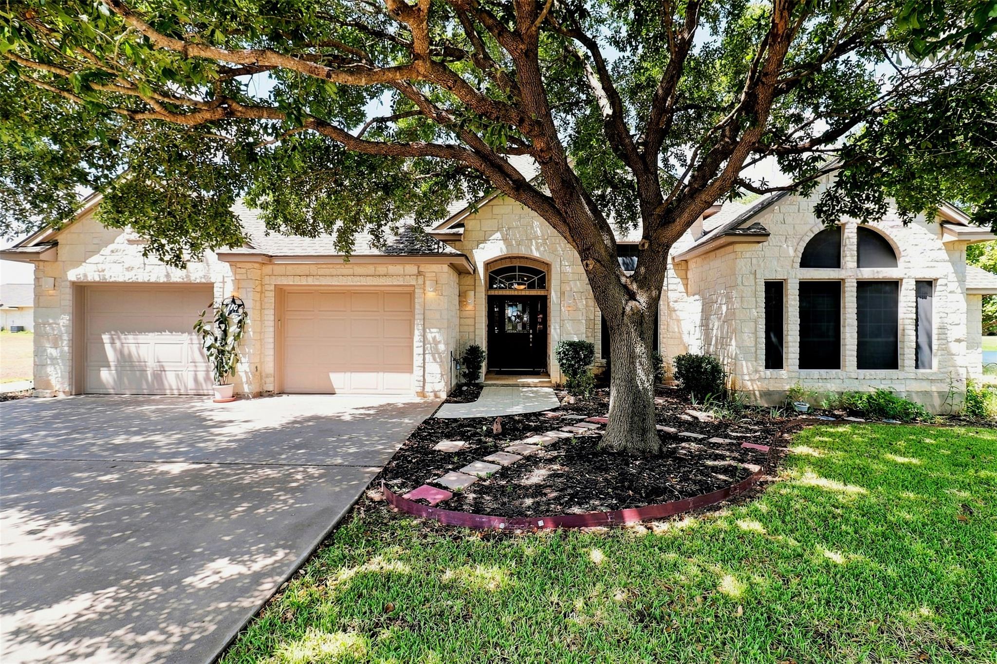 110 Dog Leg ST