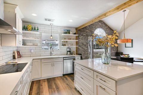 Photo of 18516 Champions CIR, Lago Vista, TX 78645 (MLS # 6721559)