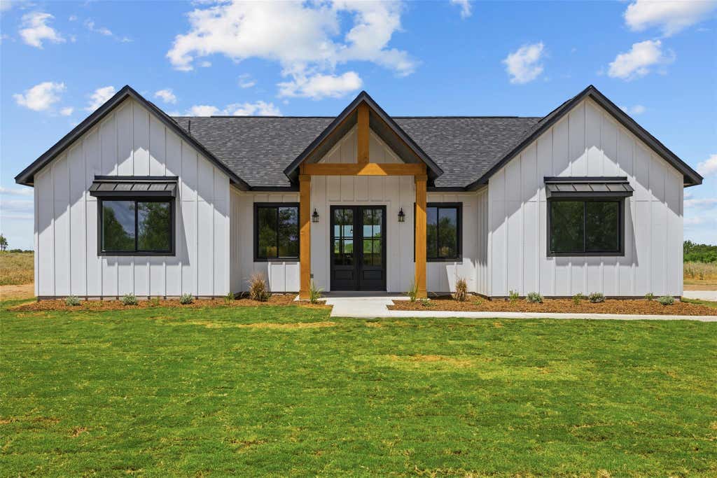 Photo of 1420 Barth Rd RD, Dale, TX 78616 (MLS # 2611997)