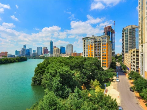 Photo of 54 Rainey ST #920, Austin, TX 78701 (MLS # 7555409)