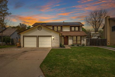 Photo of 9002 Bancroft TRL, Austin, TX 78729 (MLS # 1886850)