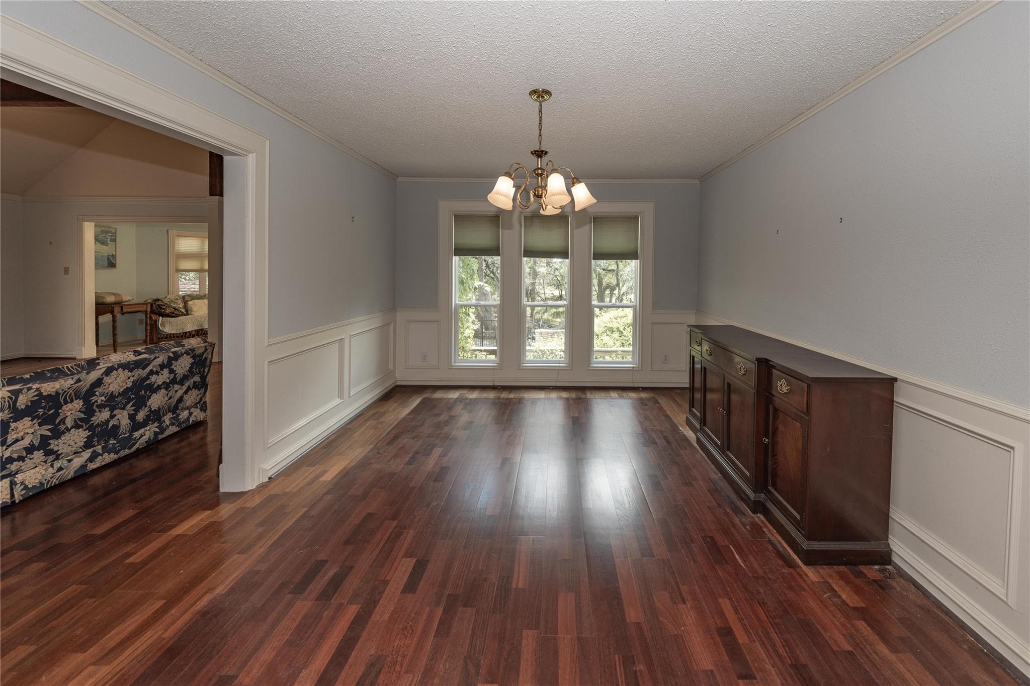 25 Shady Grove LN