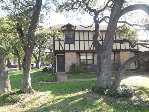 Photo of 3501 Greystone DR #3501, Austin, TX 78731 (MLS # 2773434) Photo of 3501 Greystone DR #3501, Austin, TX 78731 (MLS # 2773434)