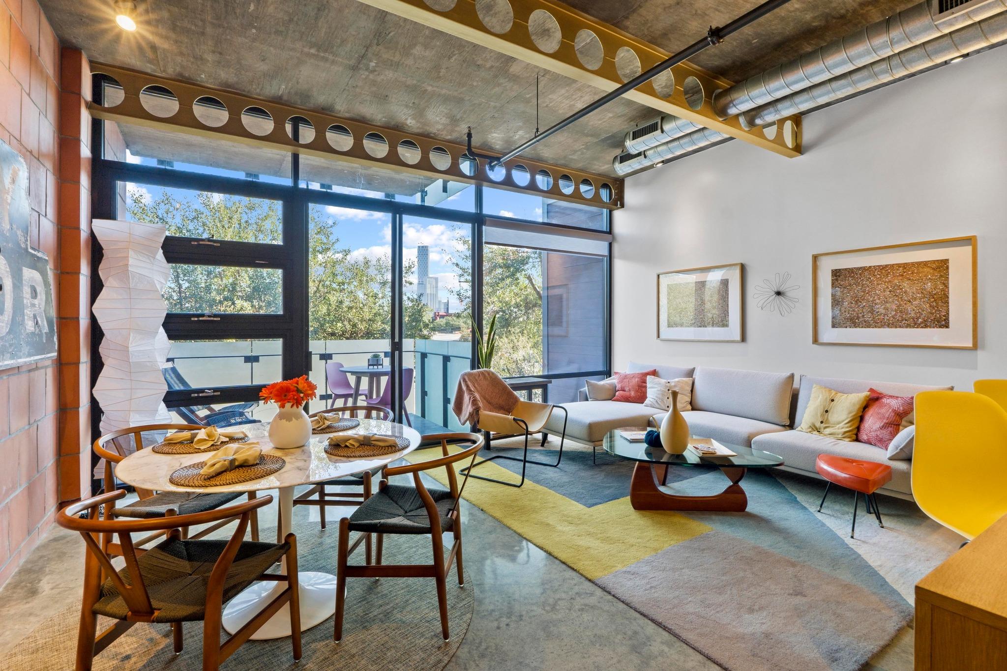 1401 Eva ST 204
