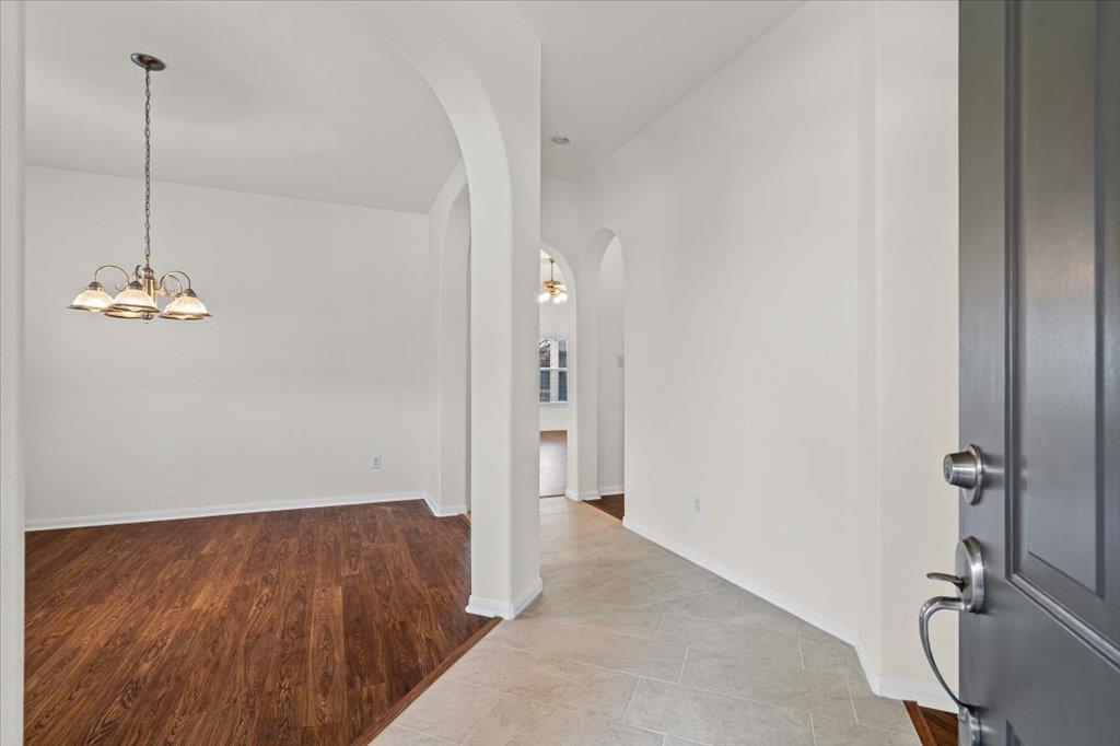 1408 Augusta Bend DR